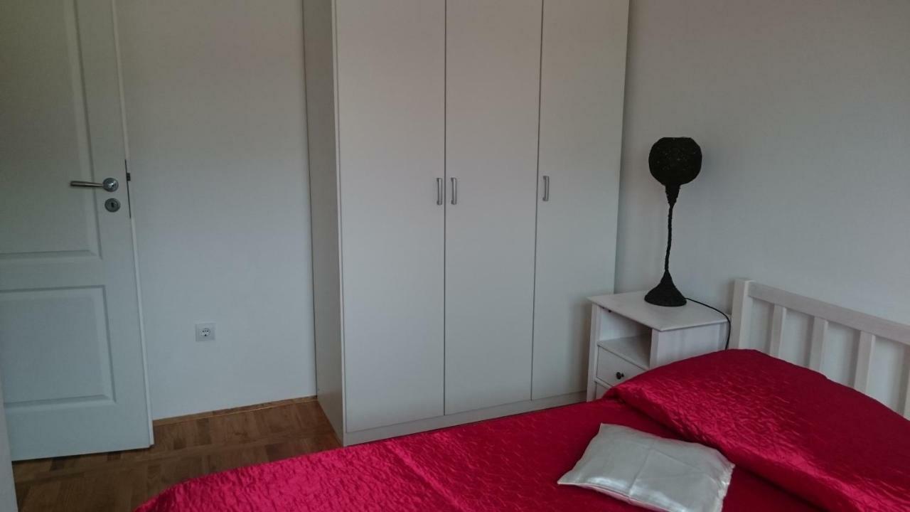 Apartment Ela - Sea View Primosten