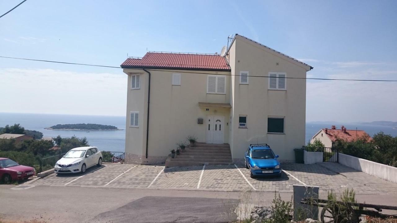 Ela - Sea View Lägenhet